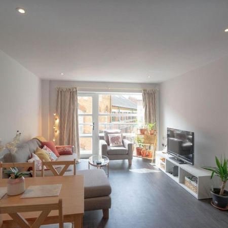 Gorgeous Spacious 2 Bed 2 Bath Apartment Leicester Kültér fotó