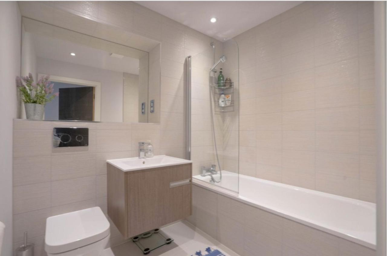 Gorgeous Spacious 2 Bed 2 Bath Apartment Leicester Kültér fotó